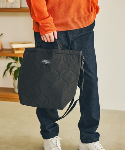 LAKOLE(ラコレ)の「キルト2WAYショルダートートバッグ / 580610(トートバッグ・レディース・グリーン/ブラック/その他1・FREE)」の2枚目の写真