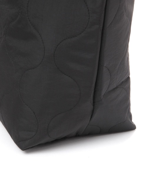 LAKOLE(ラコレ)の「キルト2WAYショルダートートバッグ / 580610(トートバッグ・レディース・グリーン/ブラック/その他1・FREE)」の12枚目の写真