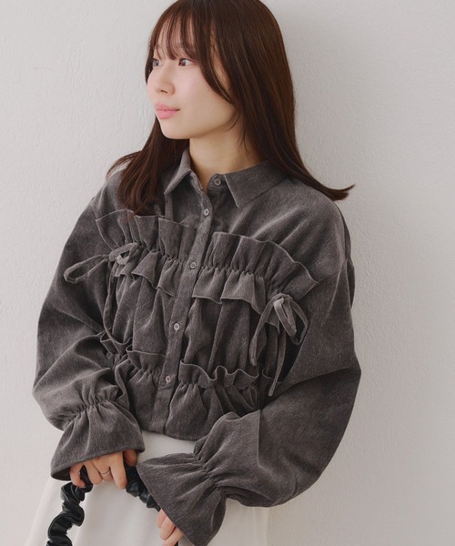 Another Branch olive des olive(アナザーブランチオリーブデオリーブ)の「胸リボンチェックシャツ(シャツ/ブラウス・レディース・ブルー/オフホワイト/スミクロ/ボルドー/アイボリー/ブラック・FREE)」の4枚目の写真
