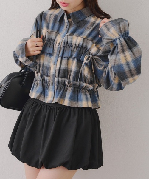 Another Branch olive des olive(アナザーブランチオリーブデオリーブ)の「胸リボンチェックシャツ(シャツ/ブラウス・レディース・ブルー/オフホワイト/スミクロ/ボルドー/アイボリー/ブラック・FREE)」の5枚目の写真