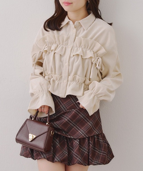 Another Branch olive des olive(アナザーブランチオリーブデオリーブ)の「胸リボンチェックシャツ(シャツ/ブラウス・レディース・ブルー/オフホワイト/スミクロ/ボルドー/アイボリー/ブラック・FREE)」の2枚目の写真