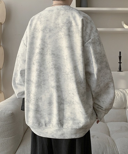 B.R.U（ブル）の「ヴィンテージ風オーバーサイズトップス（スウェット・メンズ・ブラック/オフホワイト・MEDIUM/LARGE）」の16枚目の写真