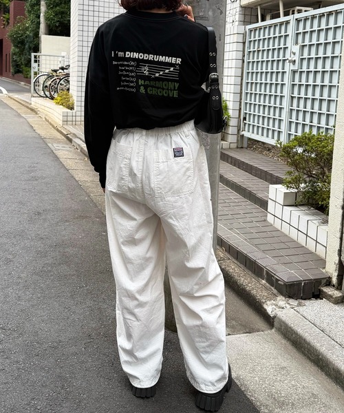 DOUBLE NAME（ダブルネーム）の「バンドを組みたい恐竜刺しゅうロンTEE（Tシャツ/カットソー・レディース・レッド/ブラック/オフホワイト/ネイビー・FREE）」の17枚目の写真