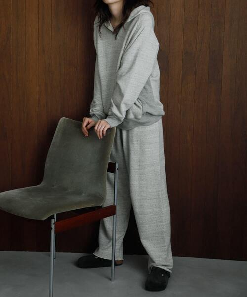 URBAN RESEARCH（アーバンリサーチ）の「UNDYED SWEAT H/Z PARKA（パーカー・メンズ・ライトグレー・3/4）」の4枚目の写真