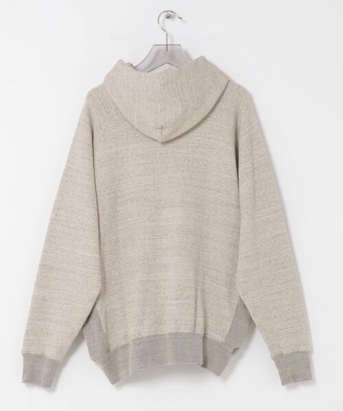 URBAN RESEARCH（アーバンリサーチ）の「UNDYED SWEAT H/Z PARKA（パーカー・メンズ・ライトグレー・3/4）」の8枚目の写真
