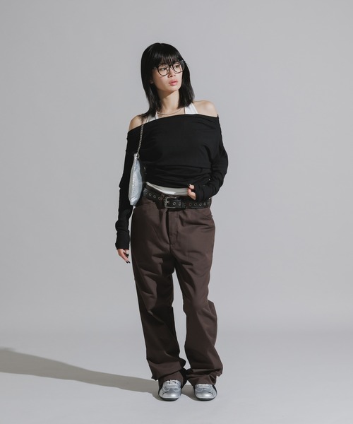 Chick（チック）の「Faux Layered Off-Shoulder Tops / フェイクレイヤード  オフショルダートップス（Tシャツ/カットソー・レディース・ブラック/ブラウン/グレー・FREE）」の10枚目の写真