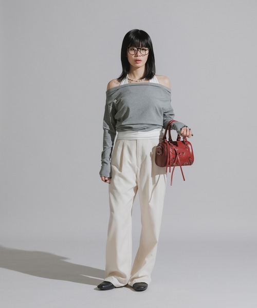 Chick（チック）の「Faux Layered Off-Shoulder Tops / フェイクレイヤード  オフショルダートップス（Tシャツ/カットソー・レディース・ブラック/ブラウン/グレー・FREE）」の16枚目の写真