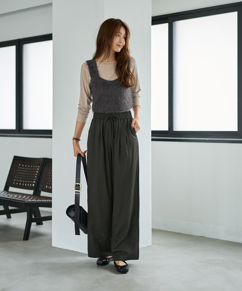 STYLE DELI(スタイルデリ)の「秋色シボ入りコットン混リラックスパンツ(その他パンツ・レディース・ブラウン系/ダークカーキ・FREE)」の11枚目の写真