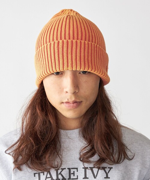 SHIPS（シップス）の「【WEB限定】SHIPS: ブリーチ オーバーフィット エンブロイダリー ワッチキャップ ニット帽（ニットキャップ/ビーニー・メンズ・ブラック/オレンジ/ネイビー・ONE SIZE）」の3枚目の写真