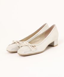 リボンモチーフスクエアトゥパンプス