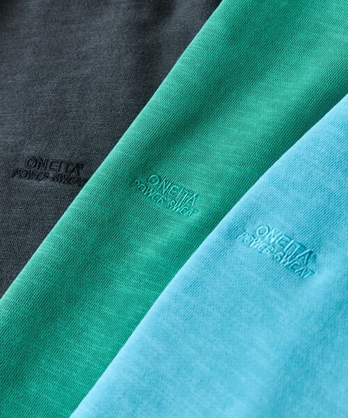 BEAMS T（ビームスティー）の「ONEITA / Slub Pigment Dye Crewneck Sweat（スウェット・メンズ・ブラック系その他4/ロイヤルブルー/グリーン系その他2・XL/S/L/M）」の17枚目の写真