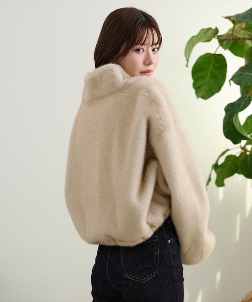 LAULEN（ローレン）の「fur zip up short blouson /スタンドカラーファージップアップショートブルゾン（ブルゾン・レディース・グレー/アイボリー/ブラウン・FREE）」の19枚目の写真