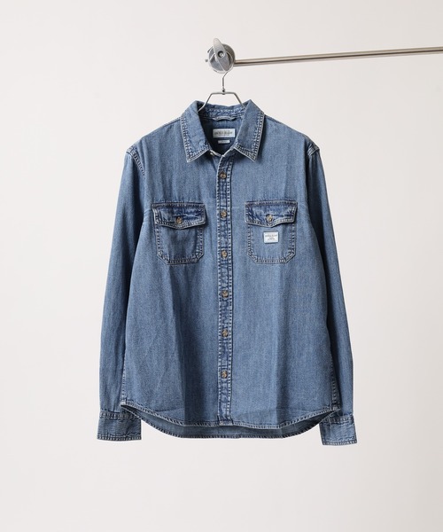 GUESS JEANS(ゲスジーンズ)の「GUESS JEANS GJ REGULAR LS DENIM SHIRT ゲス 長袖デニムシャツ(シャツ/ブラウス・メンズ・ライトインディゴブルー・M/S/XL/L)」の2枚目の写真