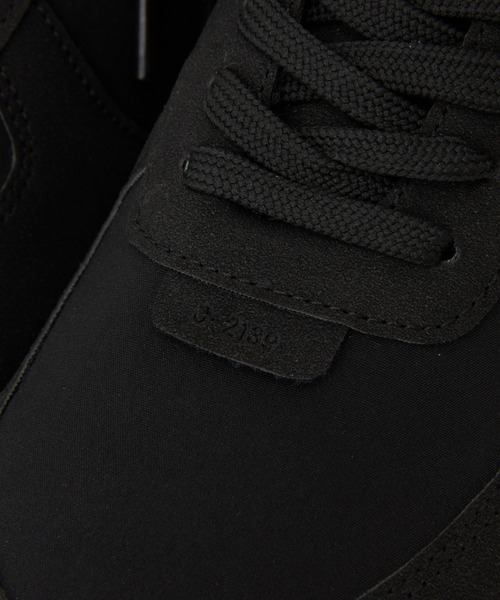 COLONY 2139（コロニートゥーワンスリーナイン）の「ナイロン×スエードスニーカー（スニーカー・レディース・ブラック・MEDIUM/LARGE）」の13枚目の写真