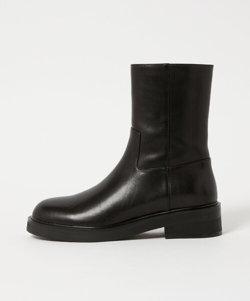 ODETTE E ODILE（オデットエオディール）の「ラウンドボリュームソールショートブーツ40↑（ブーツ・レディース・ブラック/ダークブラウン・22cm/22.5cm/23cm/23.5cm/24cm/24.5cm/25cm）」の2枚目の写真