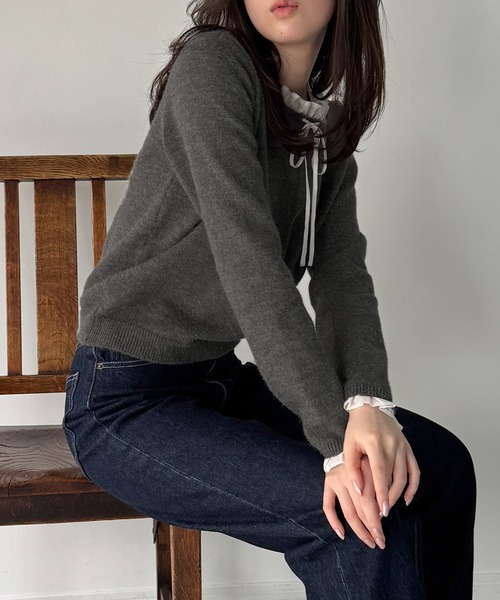 junoah(ジュノア)の「フリルレイヤードニットプルオーバー(ニット/セーター・レディース・ブラウン/ネイビー/チャコール・LARGE/MEDIUM)」の7枚目の写真