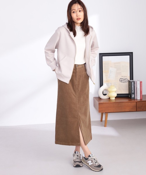 GALLORIA（ギャローリア）の「コーデュロイＡラインスカート（スカート・レディース・ベージュ/ブラウン・M/LL/L/S）」の6枚目の写真