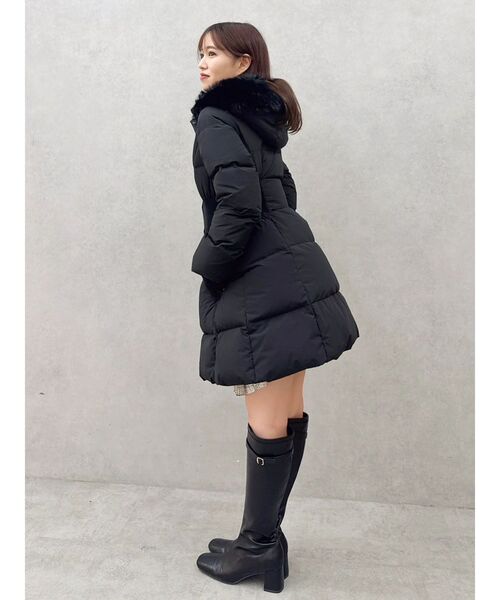ダウンコート　プリンセスライン　ボリューム　　❣️珍品❣️黒 ウエストマークレディダウンコート（ダウンジャケット/コート