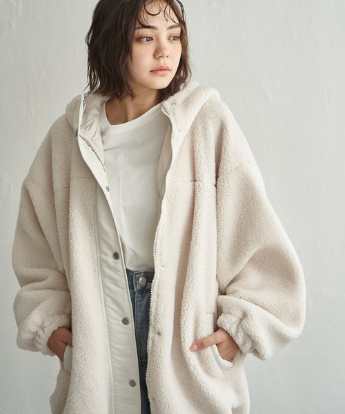 notch.（ノッチ）の「ボアビッグフードブルゾン（ブルゾン・レディース・モカ/ブラック/オフホワイト・M）」の2枚目の写真