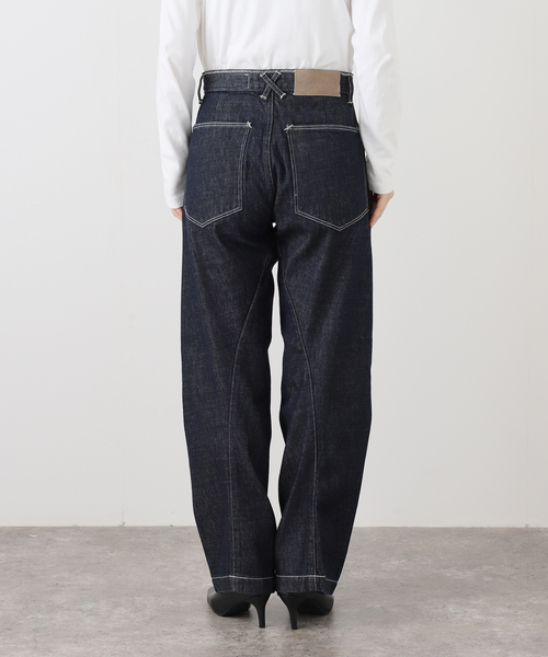 KURO(クロ)の「KURO THREE DIMENSIONAL CUTTING DENIM LAD 964228(デニムパンツ・レディース・ネイビー・28/27/26)」の8枚目の写真