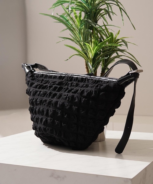 1111clothing(ワンフォークロージング)の「ワンショルダーバッグ / One-shoulder bag(ショルダーバッグ・メンズ・ブラック系1/ブラック系2・ONESIZE)」の11枚目の写真