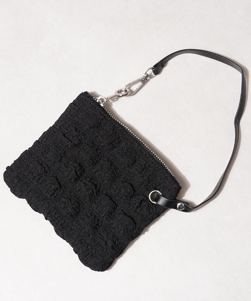 1111clothing(ワンフォークロージング)の「ワンショルダーバッグ / One-shoulder bag(ショルダーバッグ・メンズ・ブラック系1/ブラック系2・ONESIZE)」の17枚目の写真