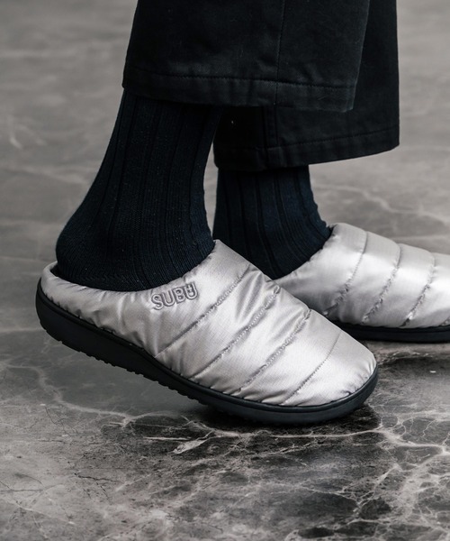 SUBU（スブ）の「SUBUスブ サンダル F-line/ワンポイントロゴ刺繍モックシューズスリッポンスリッパ（サンダル・メンズ・グレー/シルバー/カーキ/ブラウン系/ブラック/ダークブラウン/ドット/ベージュ・1/3/2）」の7枚目の写真