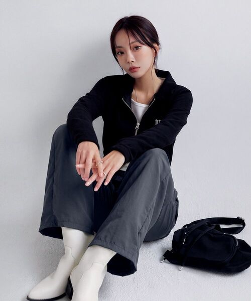 muahmuah（ムーアムーア）の「ムアロゴワイドバンディングパンツ[3カラー]（スウェットパンツ・レディース・ブラック/ベージュ/チャコール・FREE）」の5枚目の写真
