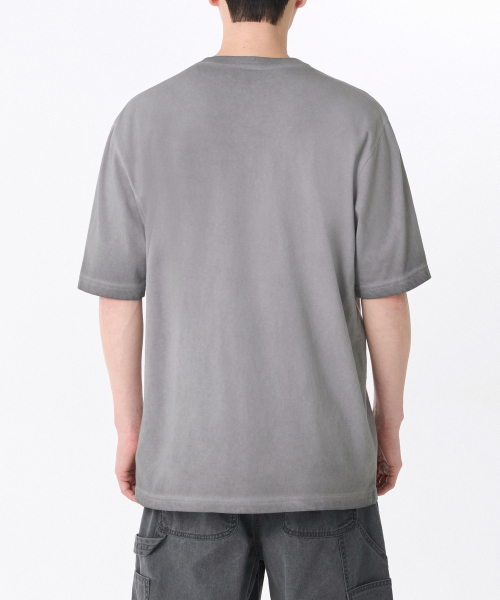 MUSINSA STANDARD（ムシンサスタンダード）の「ルナダイングリラックスドクルーネックTシャツ[ライトグレー]（Tシャツ/カットソー・メンズ・その他・SMALL/MEDIUM/LARGE/X-LARGE/XX-LARGE/XXX-LARGE）」の4枚目の写真