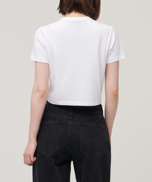 MUSINSA STANDARD WOMAN（ムシンサスタンダードウーマン）の「[クールタンダード] ウィメンズ クルーネック クロップTシャツ [ホワイト]（Tシャツ/カットソー・レディース・その他・SMALL/MEDIUM/LARGE/X-LARGE/X-SMALL）」の3枚目の写真