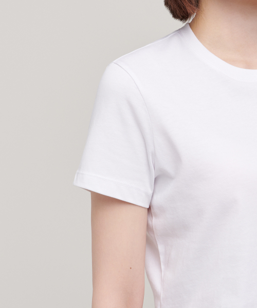 MUSINSA STANDARD WOMAN（ムシンサスタンダードウーマン）の「[クールタンダード] ウィメンズ クルーネック クロップTシャツ [ホワイト]（Tシャツ/カットソー・レディース・その他・SMALL/MEDIUM/LARGE/X-LARGE/X-SMALL）」の6枚目の写真