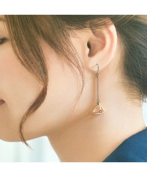 tone(トーン)の「【TOMEI LAB】ヒンメリ風 正四面体 揺れる ピアス(MA)(ピアス(両耳用)・レディース・ピンクゴールド/ライトブルー/ライトグリーン・FREE)」の10枚目の写真