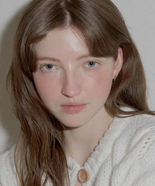 GIUNON(ジウノン)の「tiny drop hoop pierce / タイニードロップフープピアス(ピアス(両耳用)・レディース・シルバー/ゴールド・FREE)」の3枚目の写真