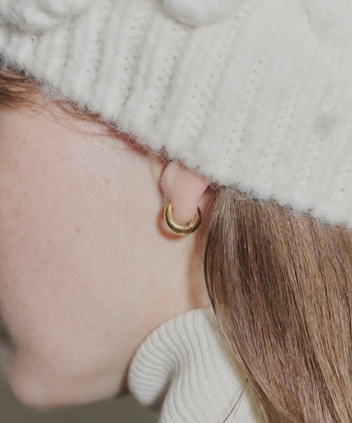 GIUNON(ジウノン)の「tiny drop hoop pierce / タイニードロップフープピアス(ピアス(両耳用)・レディース・シルバー/ゴールド・FREE)」の20枚目の写真