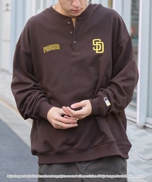 MLB（メジャーリーグベースボール）の「MLB/メジャーリーグベースボール 別注 ロゴ刺繍 オーバーサイズ ヘンリーネック スウェット（スウェット）」