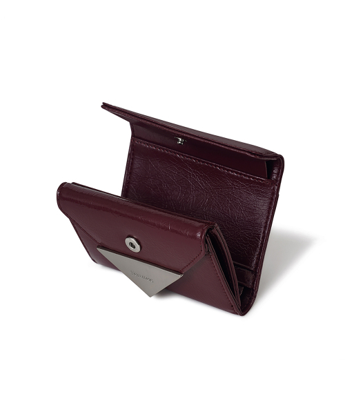 FENNEC(フェネック)の「CRINKLE TRIANGLE DOCO WALLET - DEEP CHERRY(札入れ/マネークリップ・レディース・その他・FREE)」の5枚目の写真
