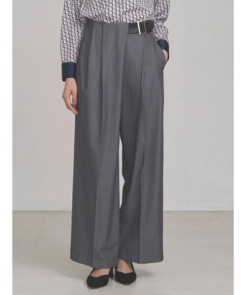 TONAL（トーナル）の「アシメベルトタックパンツ（その他パンツ・レディース・ベージュ/ブラウン/グレー・SMALL/MEDIUM）」の11枚目の写真