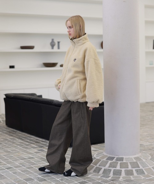 ダブルジップ比翼デザイン裏ボアリバーシブル中綿ブルゾン（ブルゾン