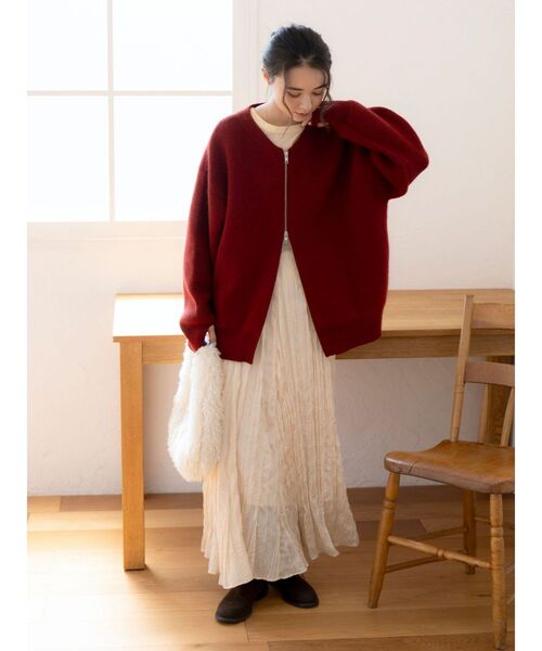 Ungrid(アングリッド)の「アンゴラ混ジップニットカーデ(カーディガン/ボレロ・レディース・レッド/ライトグレー/オフホワイト・FREE)」の7枚目の写真