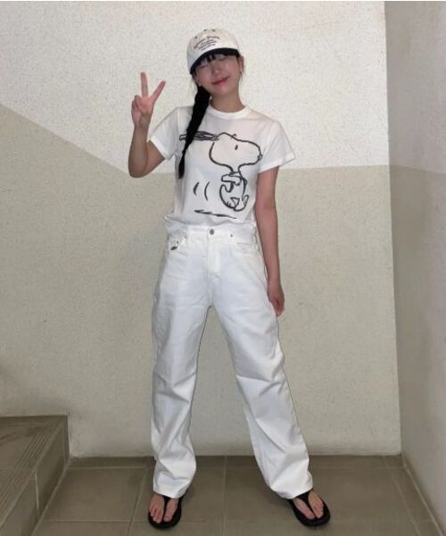 LADY VOLUME(レディーボリューム)の「ムーブスヌーピーTシャツ(アイボリー)(Tシャツ/カットソー・レディース・その他・SMALL/MEDIUM)」の9枚目の写真
