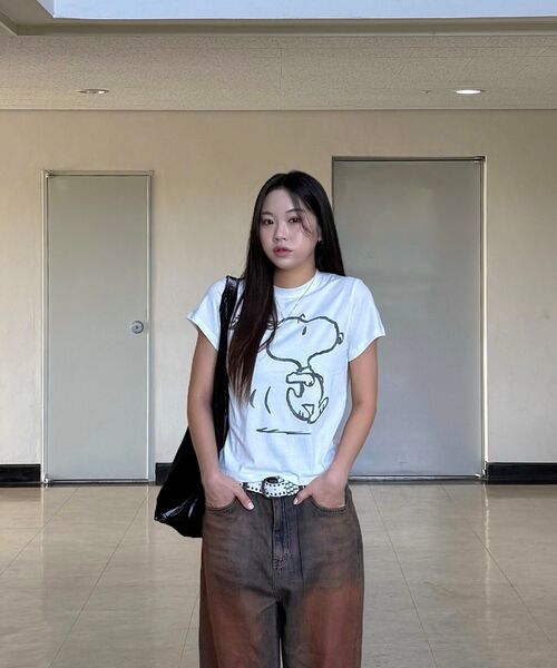 LADY VOLUME(レディーボリューム)の「ムーブスヌーピーTシャツ(アイボリー)(Tシャツ/カットソー・レディース・その他・SMALL/MEDIUM)」の10枚目の写真
