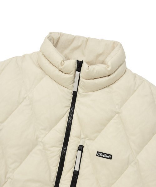 COVERNAT（カバーナット）の「RDS ハイライトスタンドカラー ダウン アイボリー（ダウンジャケット/コート・レディース・その他・SMALL/X-LARGE/LARGE/MEDIUM）」の4枚目の写真