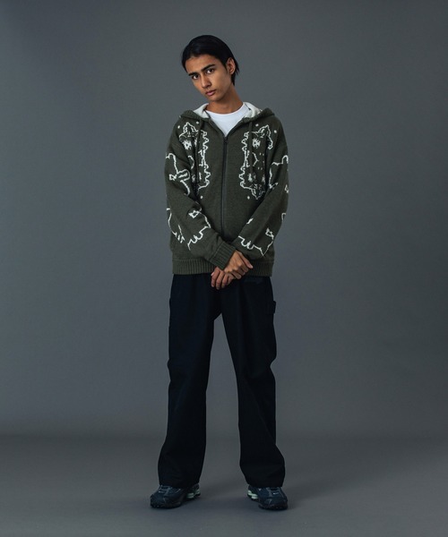 XLARGE（エクストララージ）の「PATCHED OLD ENGLISH PAINTER PANTS（その他パンツ・メンズ・ブラック/グレー/カモフラージュ/ネイビー・30inch/32inch/34inch/36inch）」の12枚目の写真