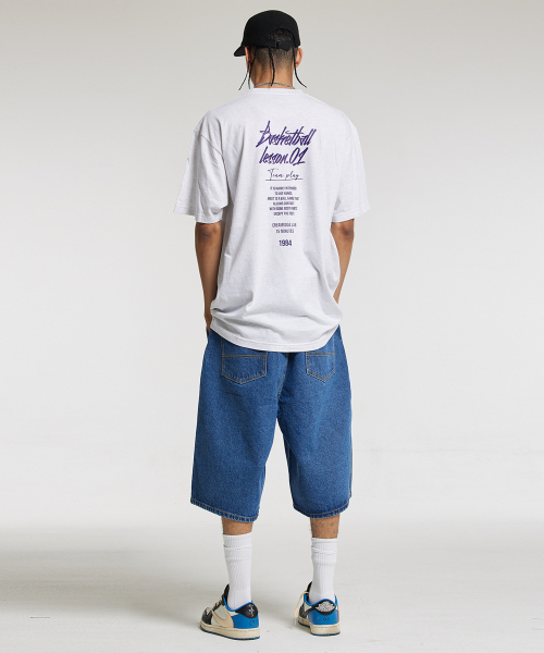 CREAM SODA LAB(クリームソーダラボ)の「15MIN クォーター チームプレイ グラフィック ロゴ 半袖Tシャツ ライトグレー パープル(Tシャツ/カットソー・レディース・その他・LARGE/MEDIUM/X-LARGE/XX-LARGE)」の3枚目の写真