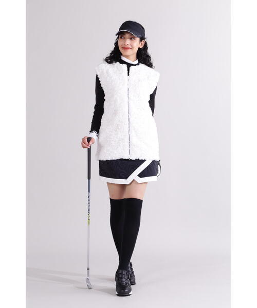 New Balance Golf(ニューバランスゴルフ)の「【new balance golf】【直営店舗限定】防風ストレッチ総裏 フルジップ ファーベスト (WOMENS)(ベスト・レディース・ホワイト/ブラック・MEDIUM/LARGE/SMALL)」の10枚目の写真