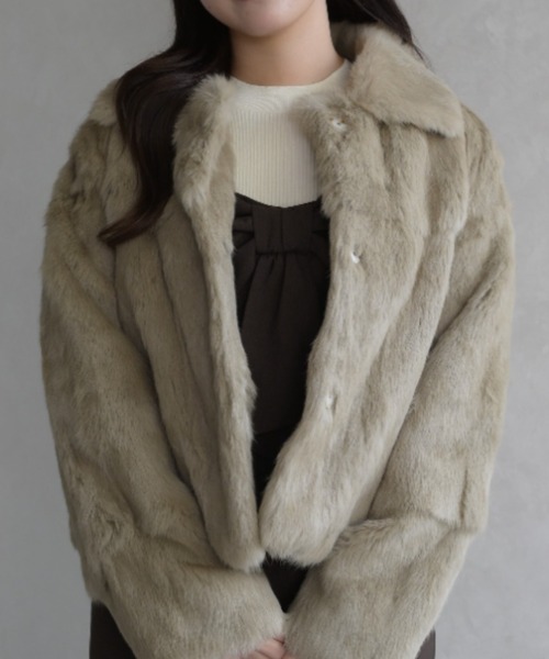 31 Sons de mode（トランテアン　ソン　ドゥ　モード）の「ファーコート（その他アウター・レディース・ライトグレー/ベージュ・ﾌﾘ-）」の2枚目の写真