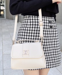 INGNI | エンブレム付ショルダーバッグ(ハンドバッグ)