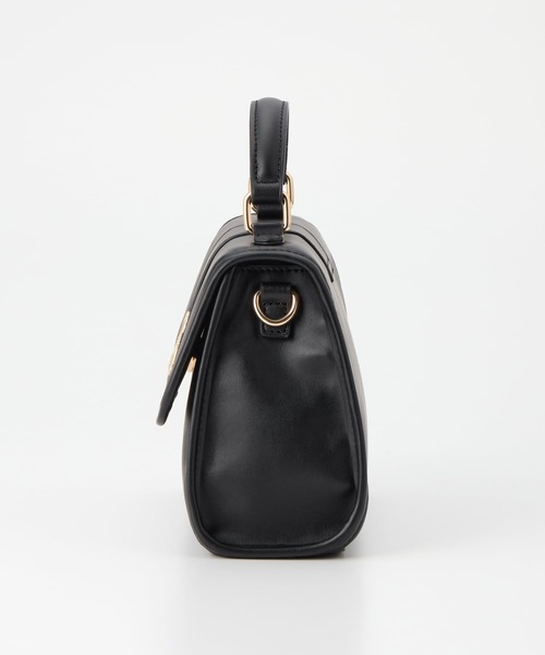 INGNI（イング）の「エンブレム付ショルダーバッグ（ハンドバッグ・レディース・ブラック/ホワイト・-）」の15枚目の写真