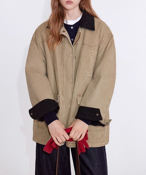 Fano Studios(ファノ ストゥディオズ)の「切り替え ヴィンテージライクコットンジャケット FD25M031【Fano Studios】【2025AW】(ミリタリージャケット・レディース・ベージュ・FREE)」の4枚目の写真
