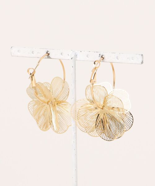 Port（ポート）の「【 Port / ポート 】 メタル フラワー フープピアス #（ピアス（両耳用）・レディース・ゴールド/シルバー・FREE）」の16枚目の写真